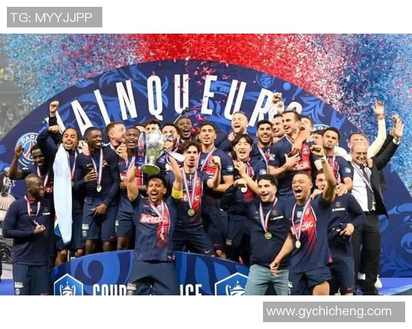 中超热刺与巴黎圣日耳曼激战成平局补时进球引发全场狂欢