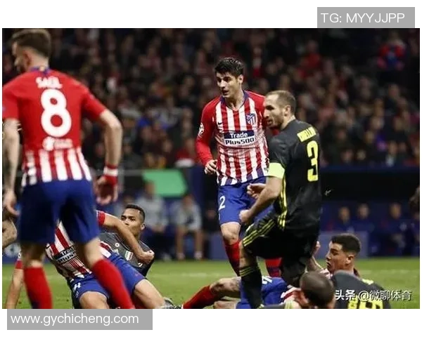 西甲激战：拜仁逆转尤文红牌事件引发全场热议与争议