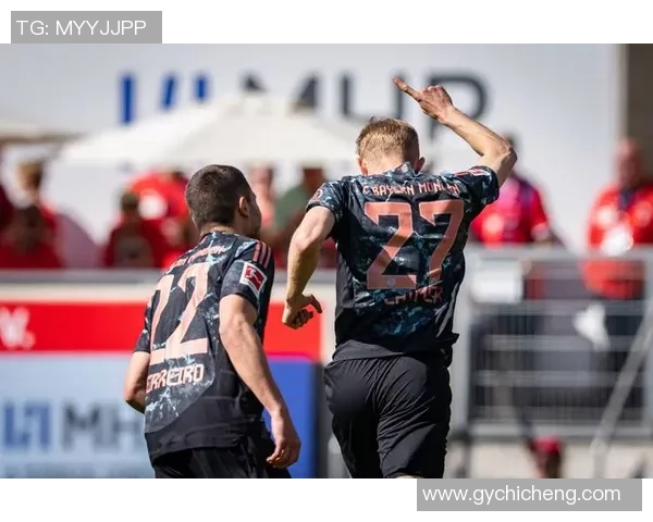 国米与拜仁激战四三红牌事件引发全场热议