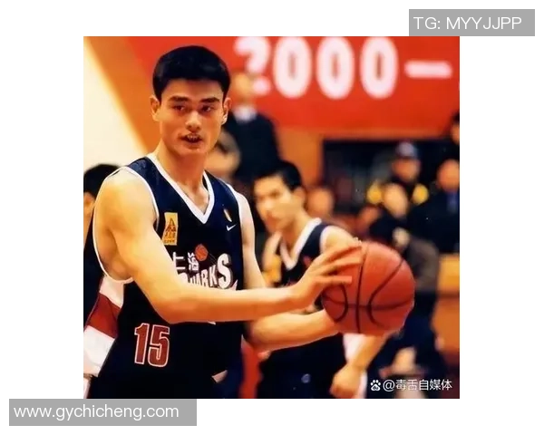 姚明在NBA比赛中的精彩表现与传奇职业生涯回顾