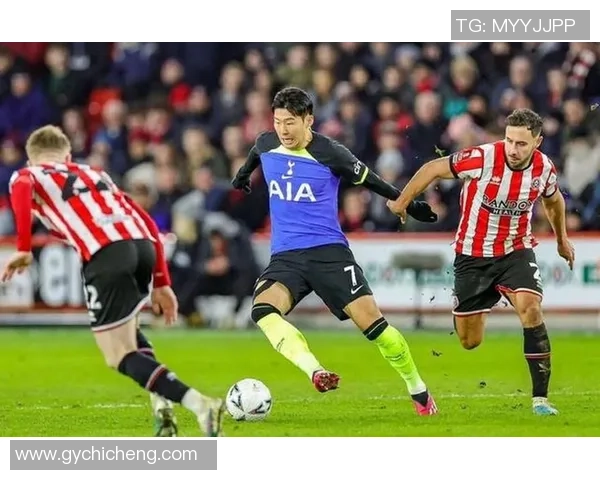 足总杯热刺逆袭AC米兰精彩瞬间回顾十大进球引爆全场热情