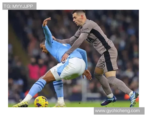 西甲焦点战阿森纳与曼城战平乌龙球引发争议判罚全场沸腾