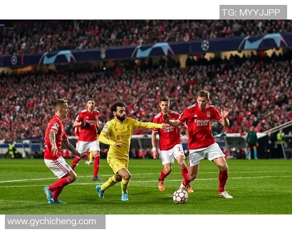 意甲激战利物浦逆转本菲卡四比三全场沸腾十大精彩进球回顾