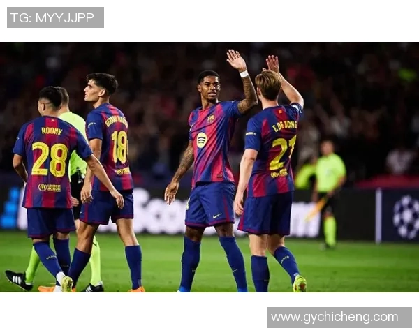 西甲激战巴萨与曼联握手言和神奇扑救成比赛焦点 西甲激战巴萨与曼联握手言和神奇扑救成比赛焦点